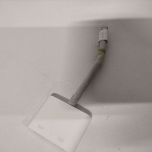 Ecost customer return Belkin Rockstar Lightning Audio and Charger Adapter (iPhone Lightni