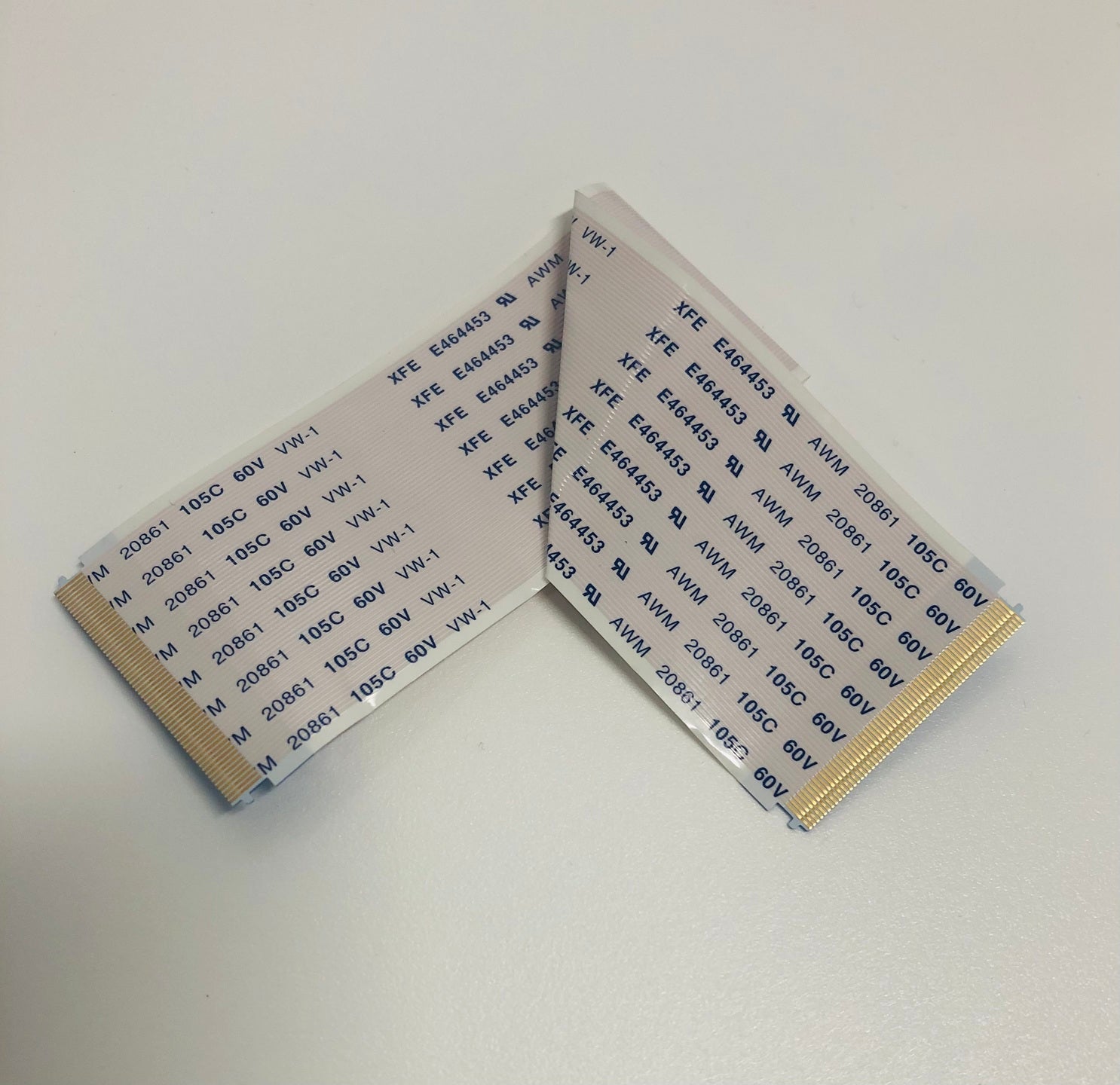 XFE E464453 AWM 20861 105C 60V VW-1 lvds cable - Telefunken C32H540A