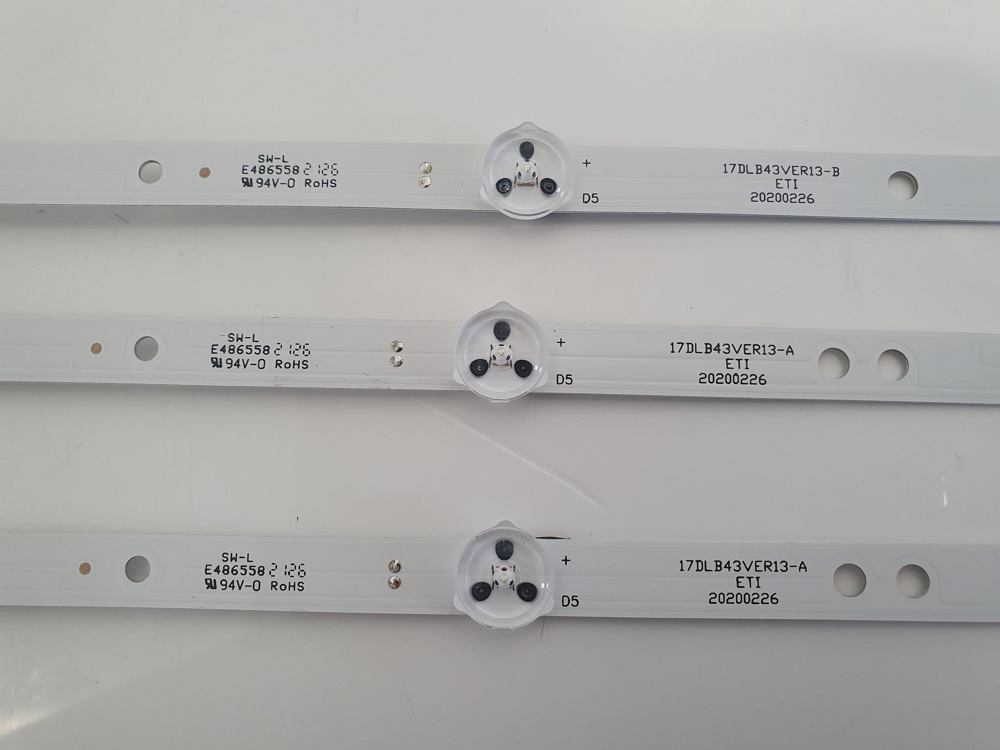 17DLB43VER13-A 17DLB43VER13-B LED Backlight SALORA 43FA330