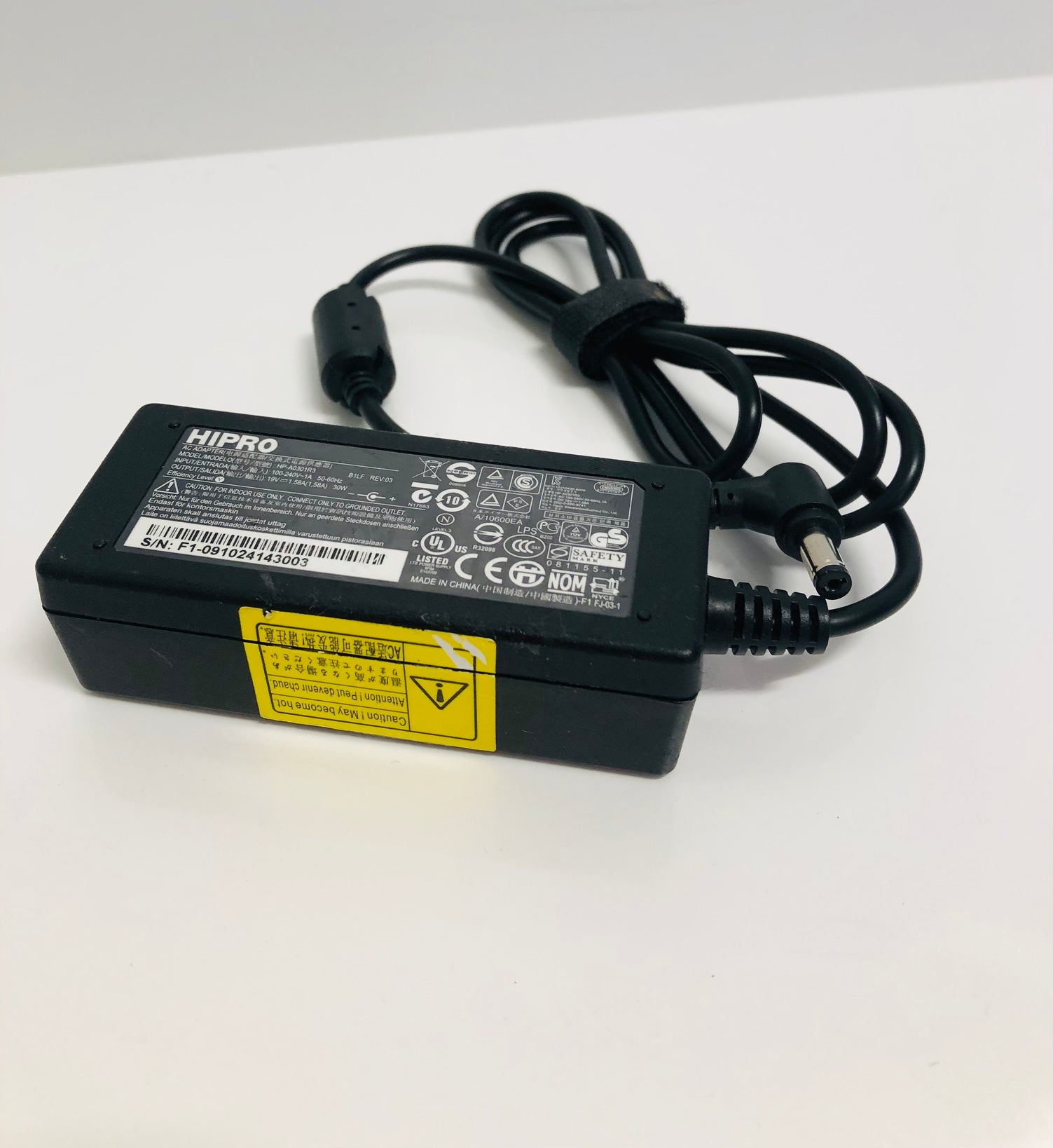 HIPRO AC Adapter HP-A0301R3