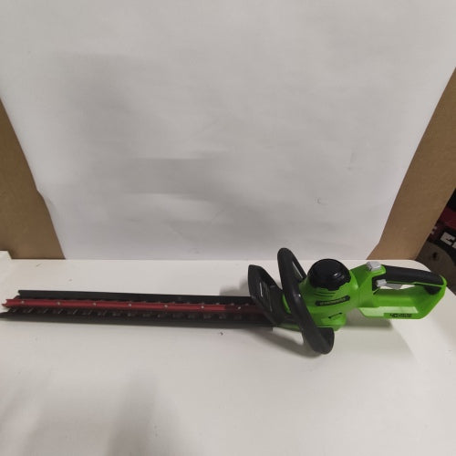 Ecost customer return Greenworks 40V Cordless Hedge Trimmer (Battery and Charger Not Included), gree
