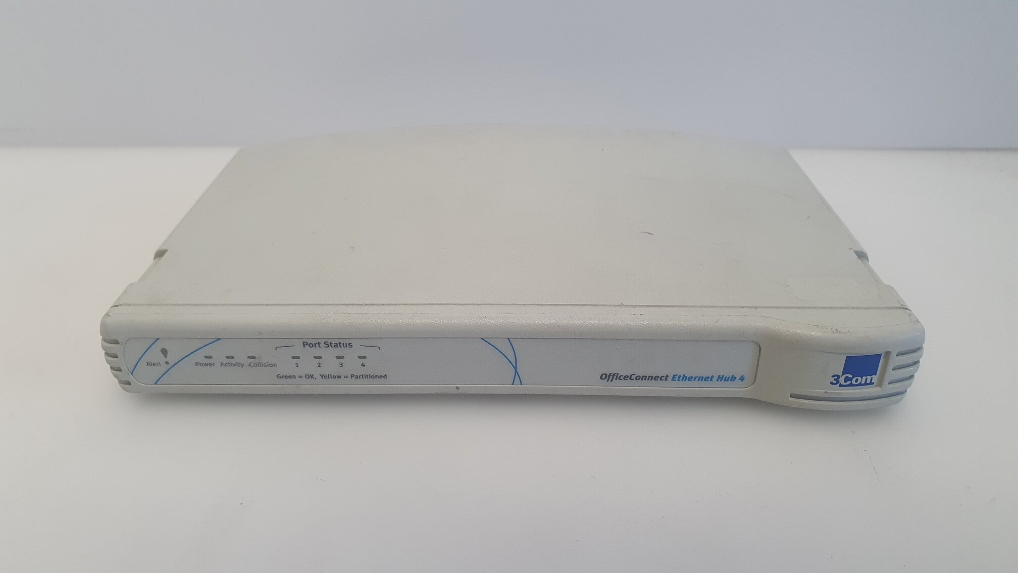 3Com OfficeConnect Hub 3C16704A – 4-Port 10BASE-T Ethernet Hub