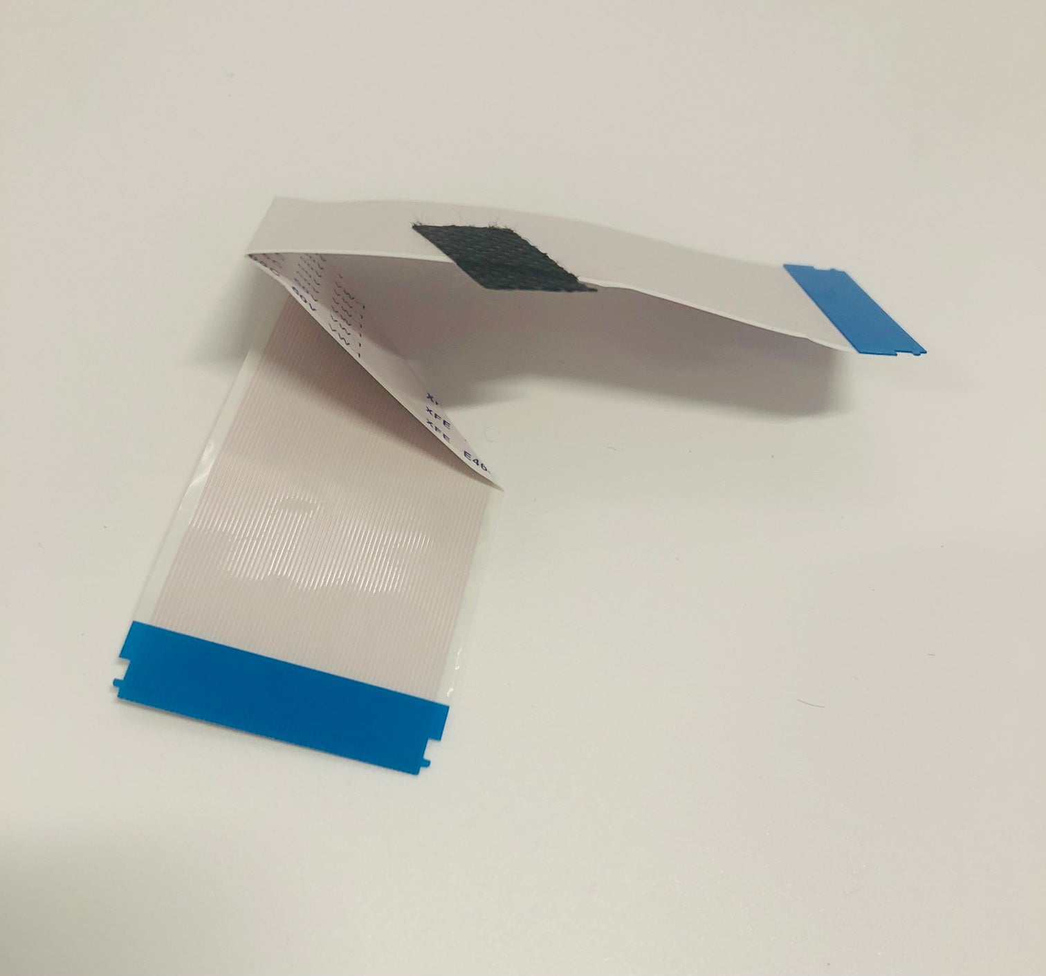 XFE E464453 AWM 20861 105C 60V VW-1 lvds cable - Telefunken C32H540A