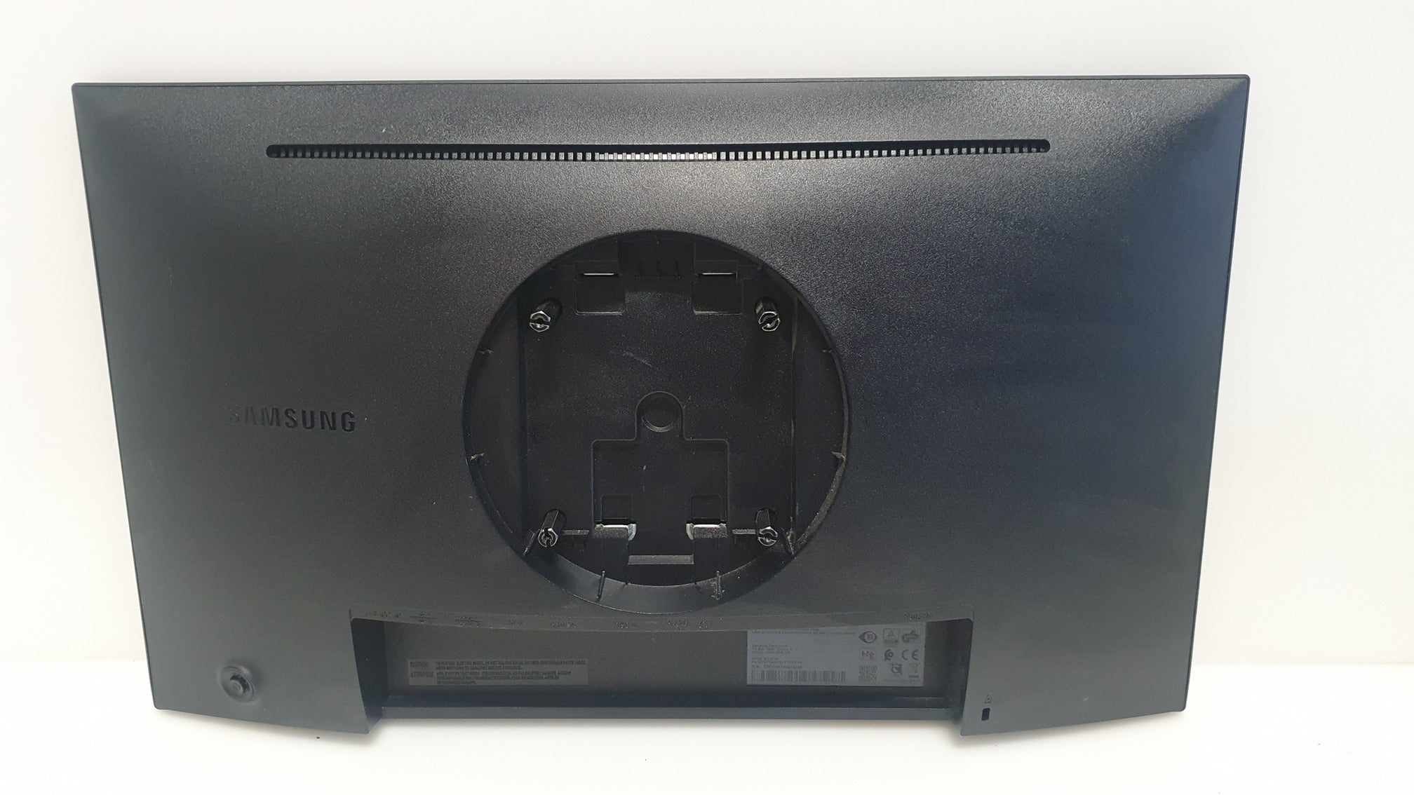 Samsung S24R650FDU – 23.8