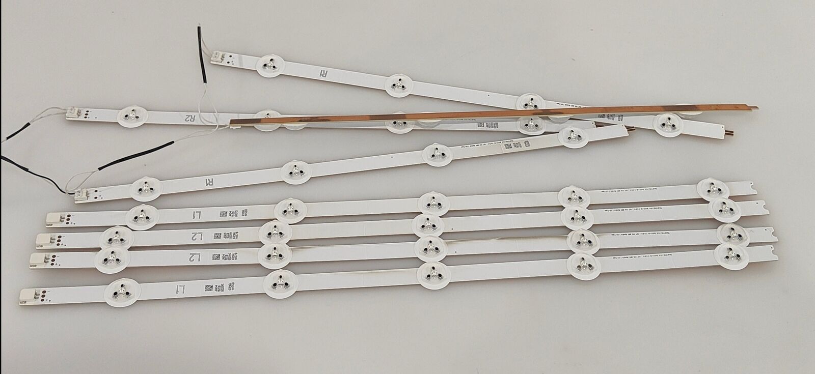 BACKLIGHT – 42V14-DRT-REV 0.0 4 LONG & 4 SHORT STRIPS PHILIPS 42PFH6309-88