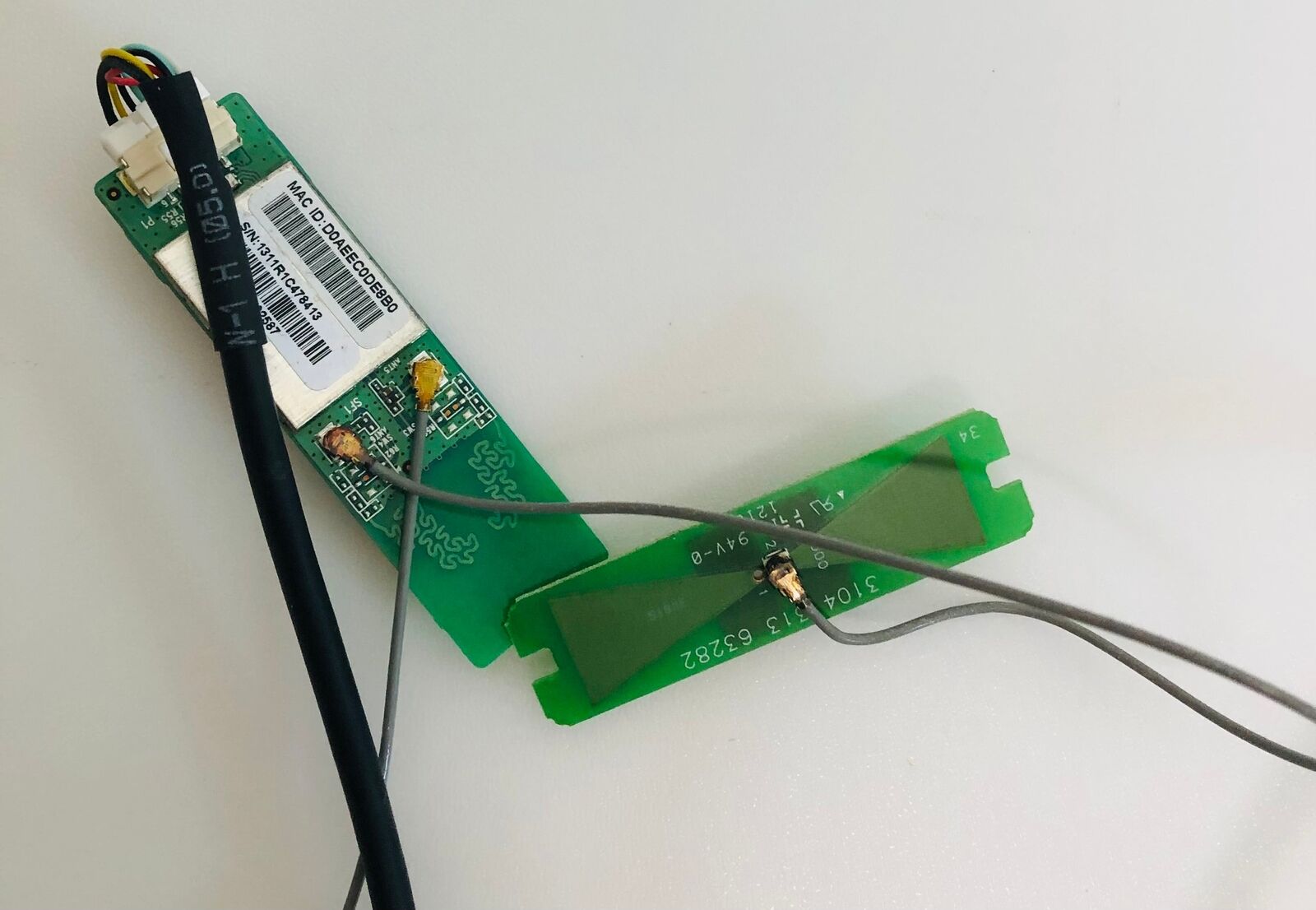 3104 313 63282 WI-FI & ANTENNAS - PHILIPS 47PFL6007T/12