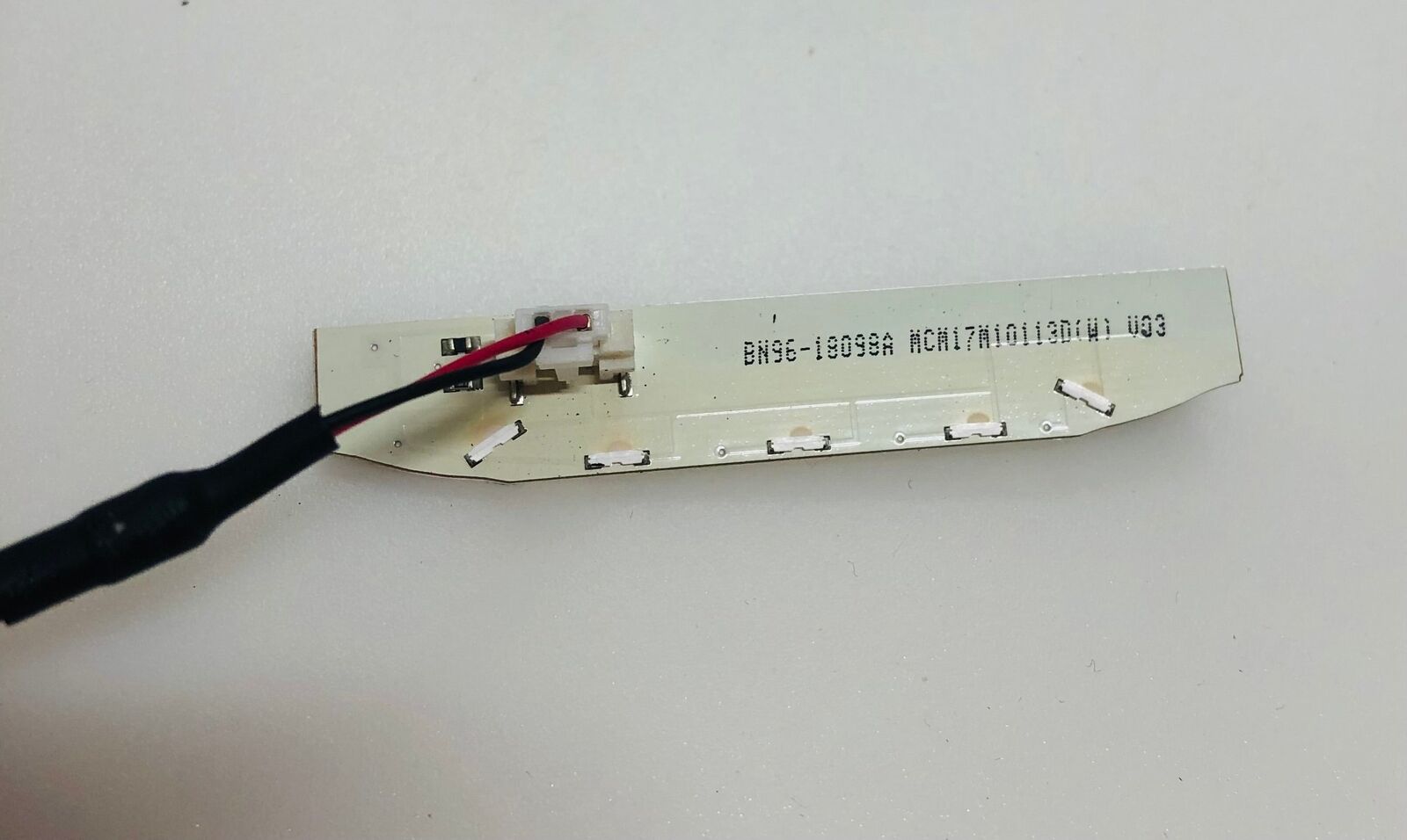 BN96-18098A LOGO BACKLIGHT - SAMSUNG UE46D8005