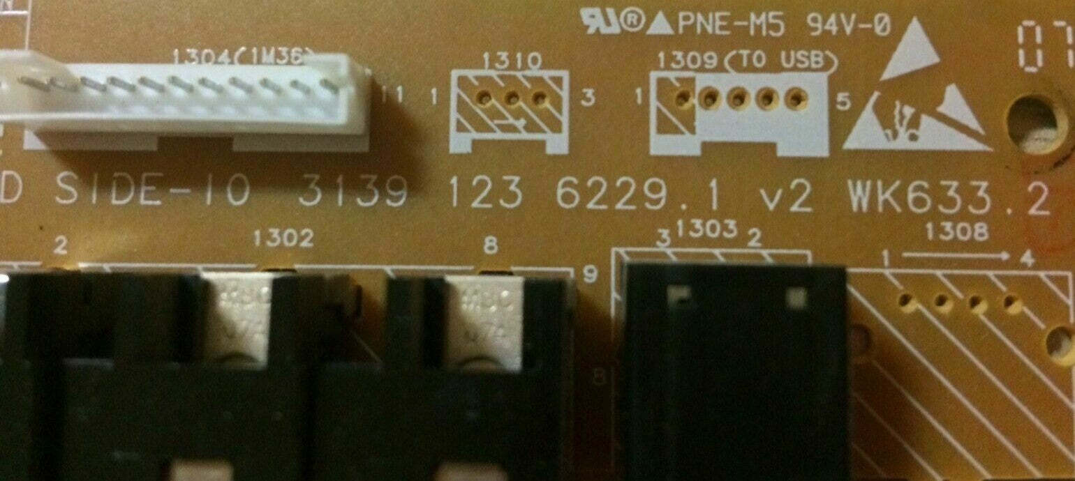 3139 123 6229.1 V.2 WK633.2 Philips side AV Jack