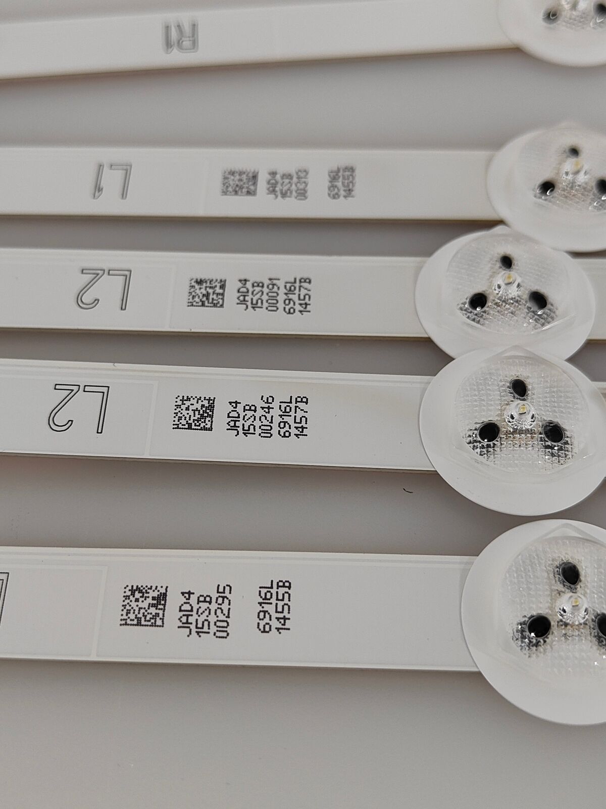 BACKLIGHT – 42V14-DRT-REV 0.0 4 LONG & 4 SHORT STRIPS PHILIPS 42PFH6309-88