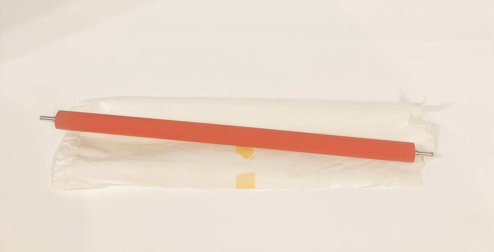 Roller length 33.5 cm, width 1 cm