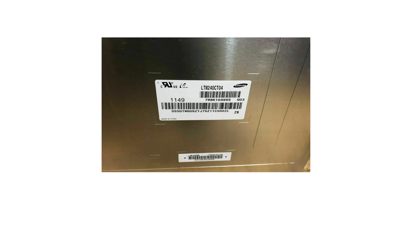 LTM240CT04 24' screen FOR PARTS