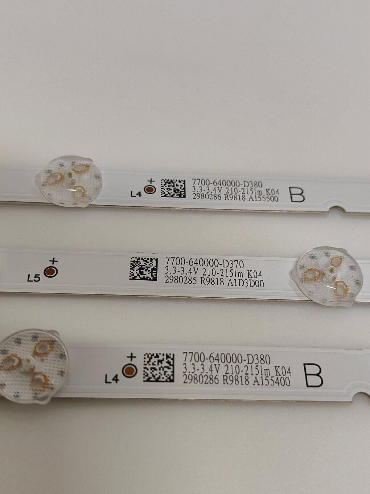 BACKLIGHT - 7700-640000-D380 7700-640000-D370 - GRUNDIG 40GDF5600B