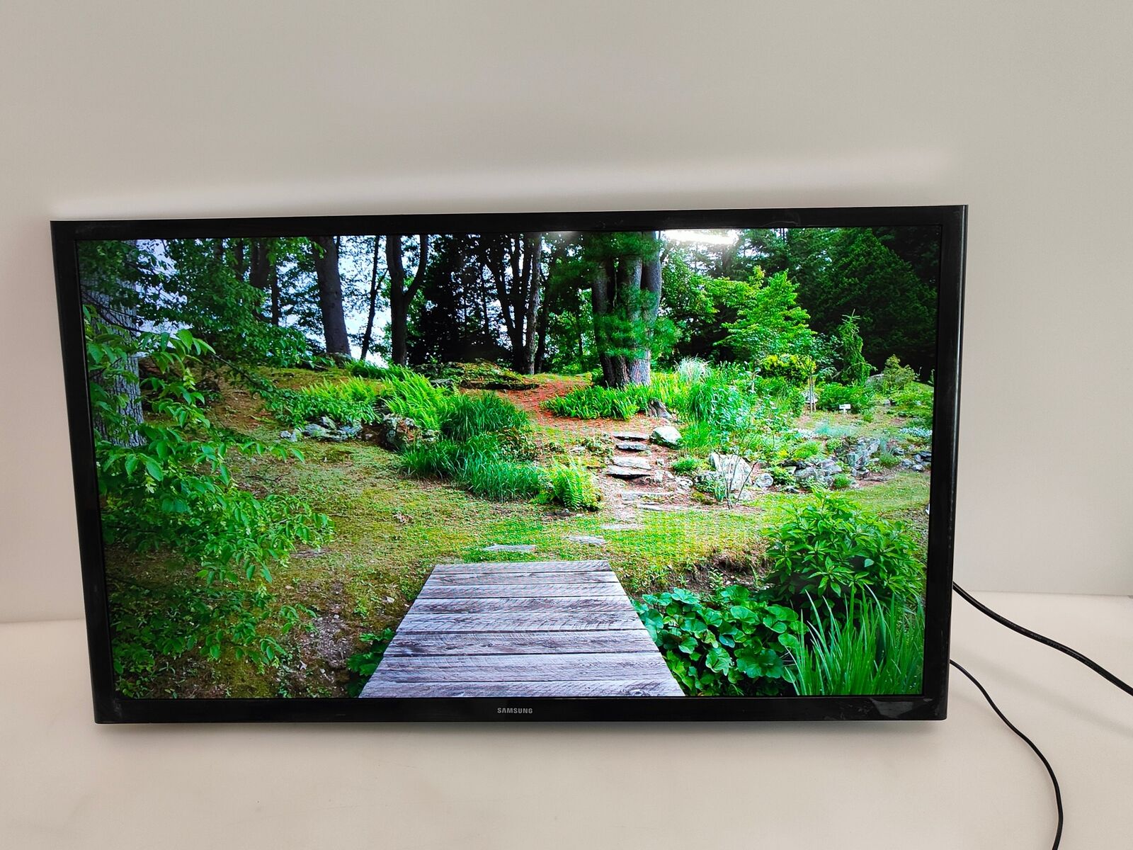 Samsung UE32J4505AK 81.3 cm (32