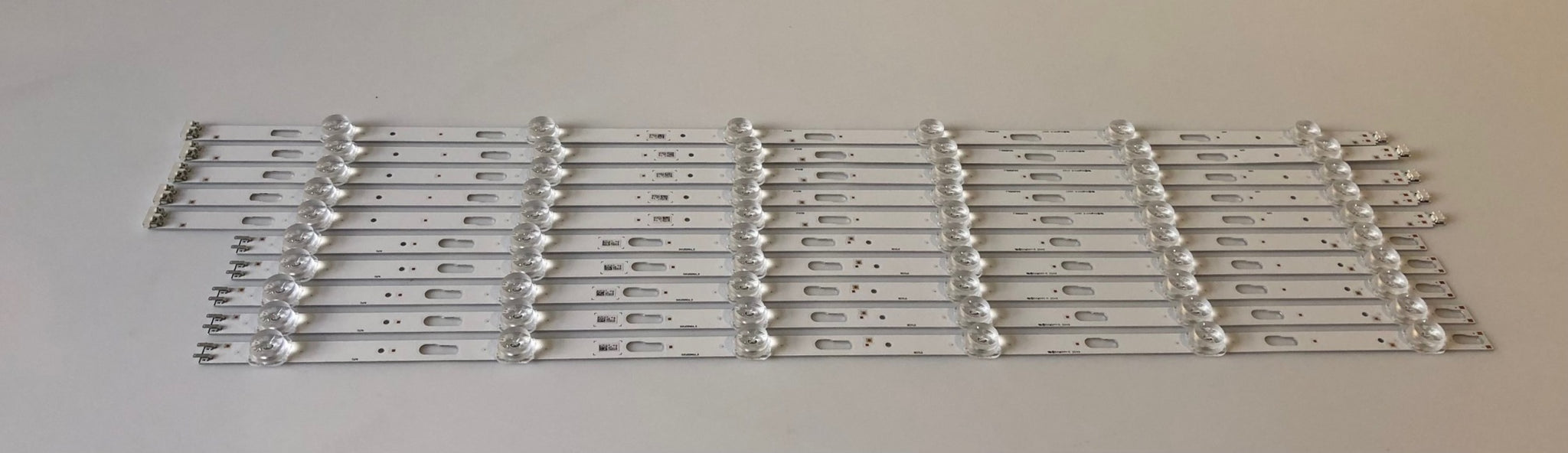 SUC650AG6_R SUC650AG6_L LED Backlights SAMSUNG UE65AU7172U