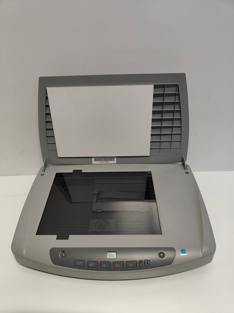 HP ScanJet 5590P – High-Performance Flatbed Scanner