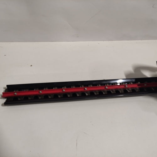 Ecost customer return Greenworks 40V Cordless Hedge Trimmer (Battery and Charger Not Included), gree