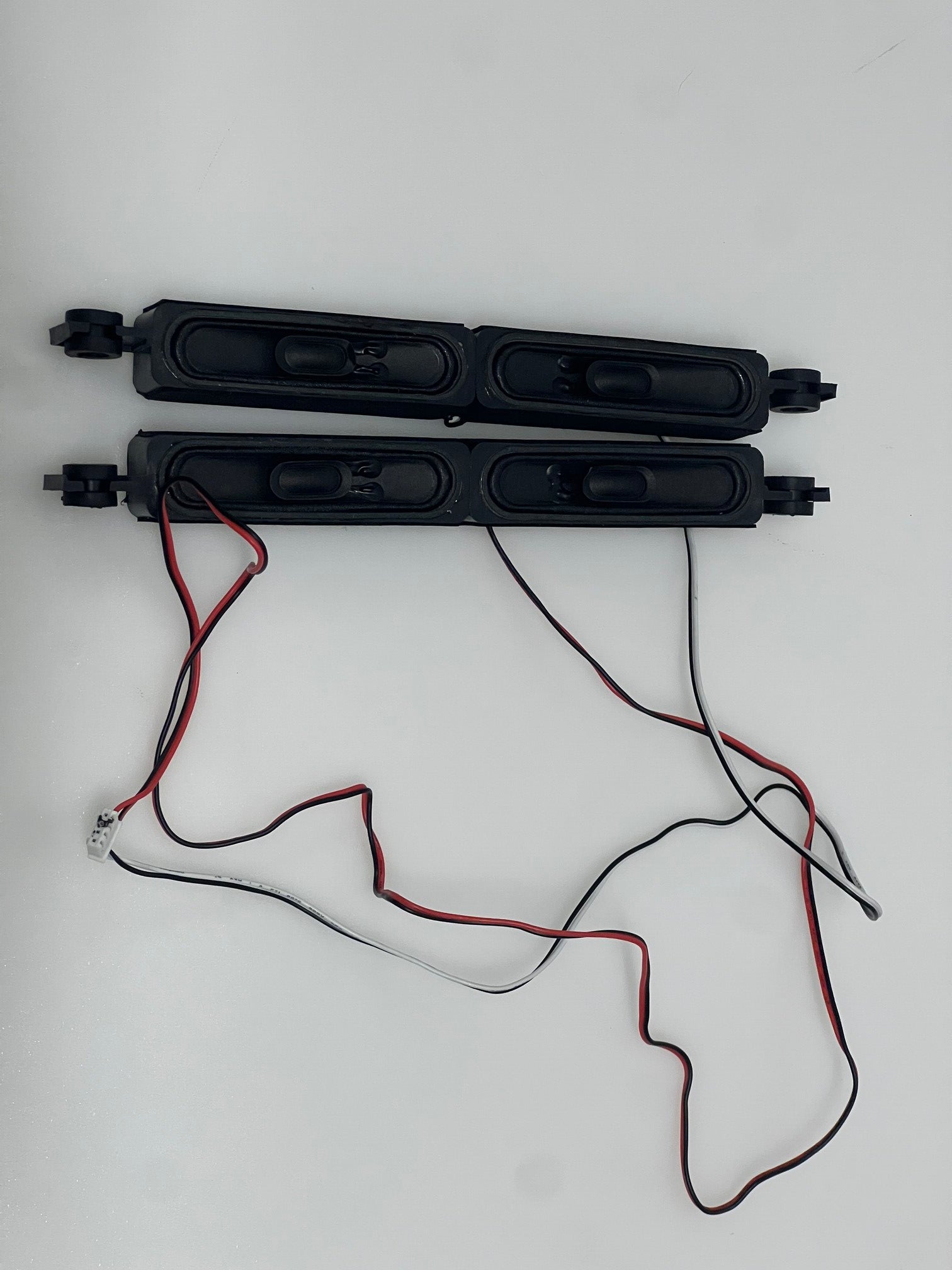 Speakers 10W YDT218-03A for Q.MEDIA QLE32Z28-HM4-TL