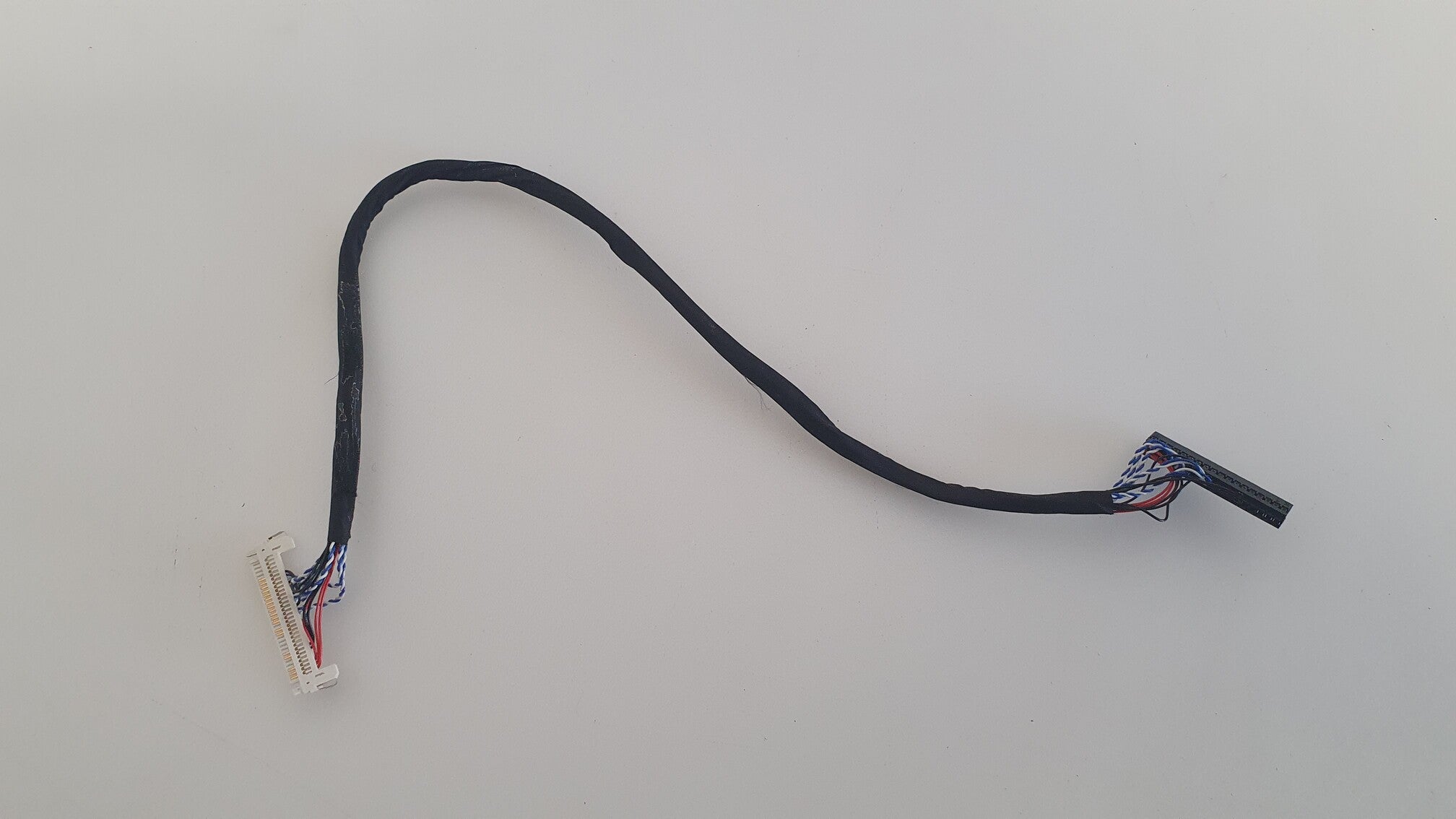 Lvds cable for Schneider LD24-SCH13WHT