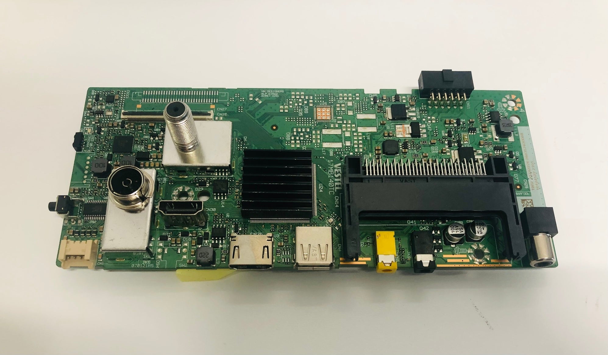 Vestel 17MB140TC mainboard - Telefunken C32H540A