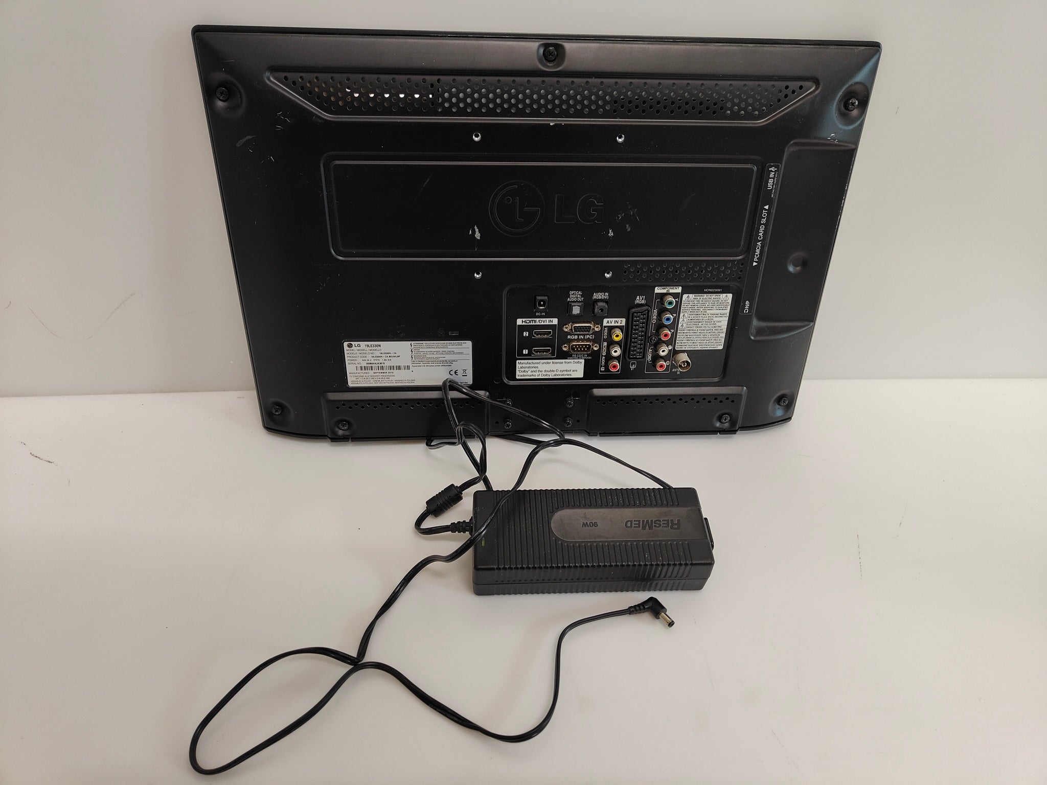 LG 19LE330N 19-inch LED TV