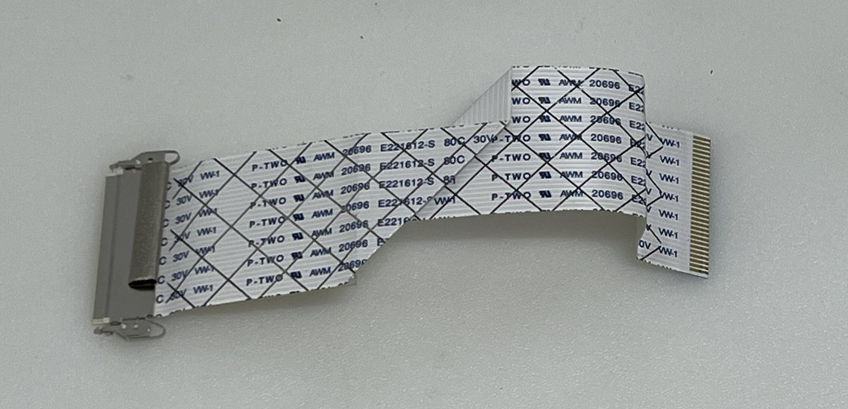 P-TWO AWM 20696 E221612-S 80C 30V VW-1 lvds cable (30 PIN) for BENQ ET-0027-B