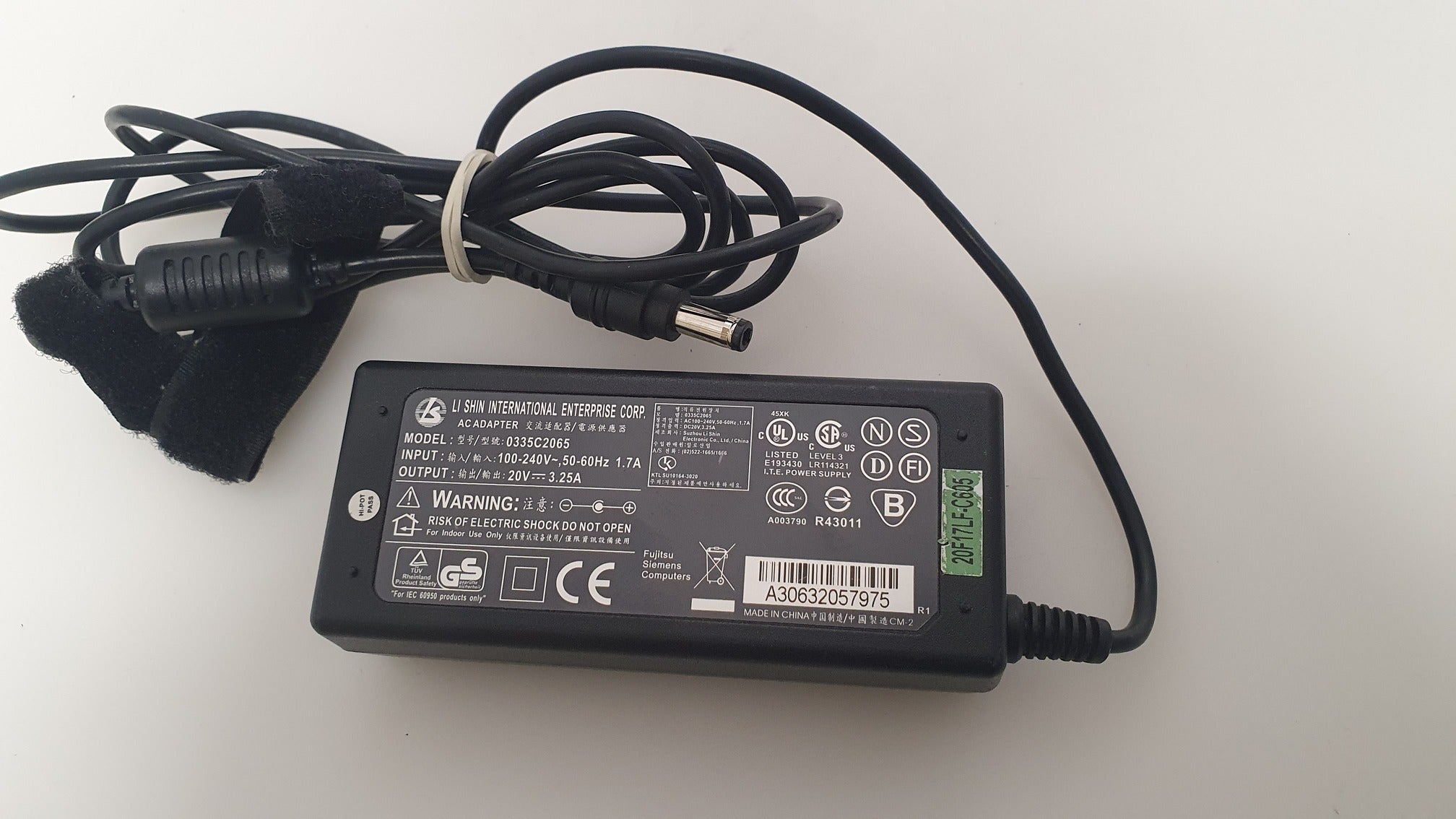 Li Shin 0335C2065 AC Adapter
