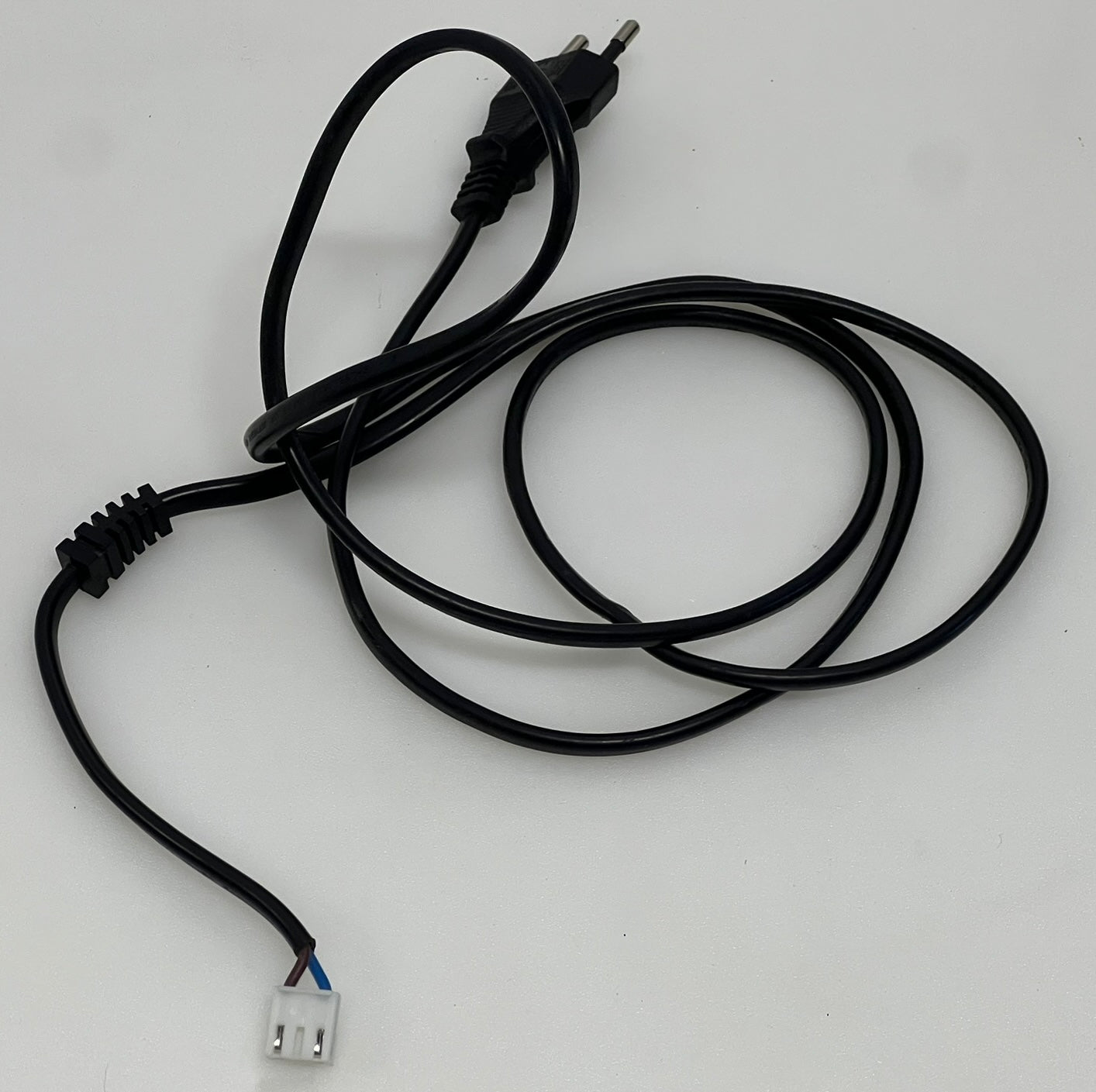 Power cable for DANTAX 32LED820T2