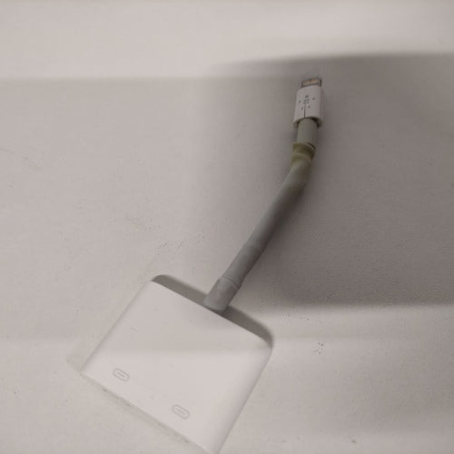 Ecost customer return Belkin Rockstar Lightning Audio and Charger Adapter (iPhone Lightni