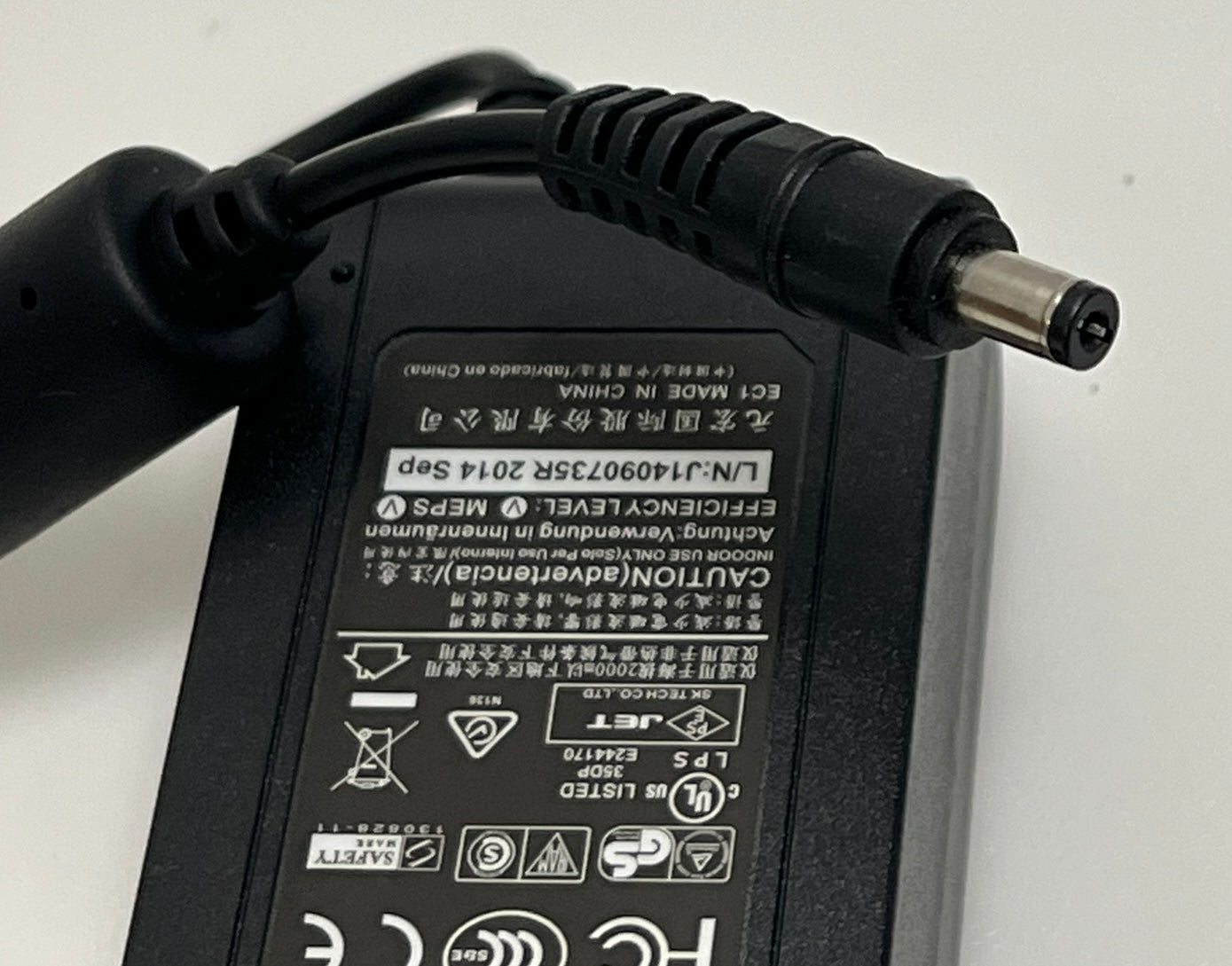 ELEMENTECH Adapter Charger 12V 4A AU-799IN