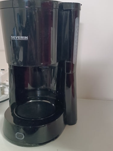 Ecost Customer Return, SEVERIN KA 4815 Type Coffee Machine for Ground Filter Coffee 10 Cups with Gla