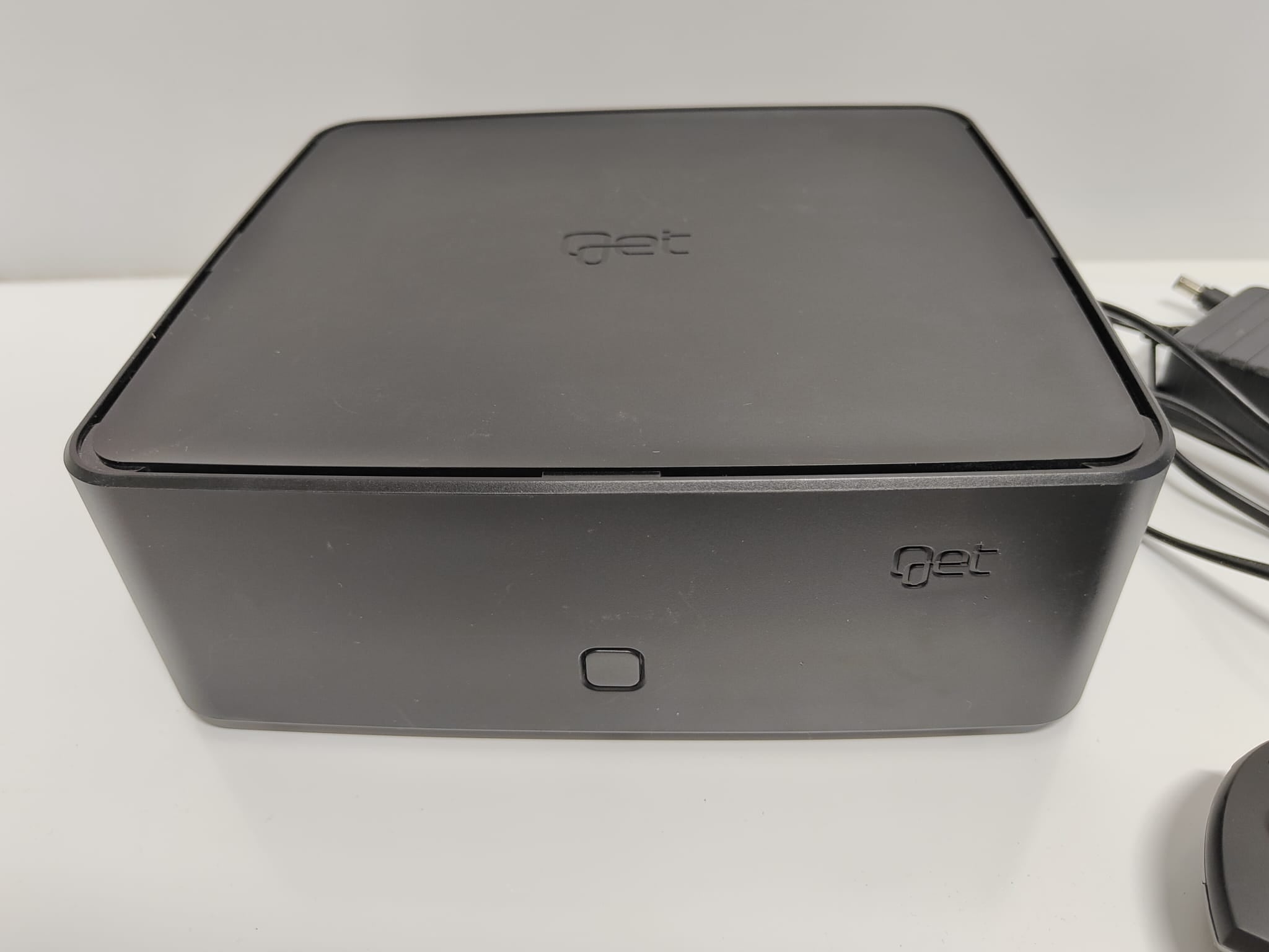 GET DGC7001NGT router media box