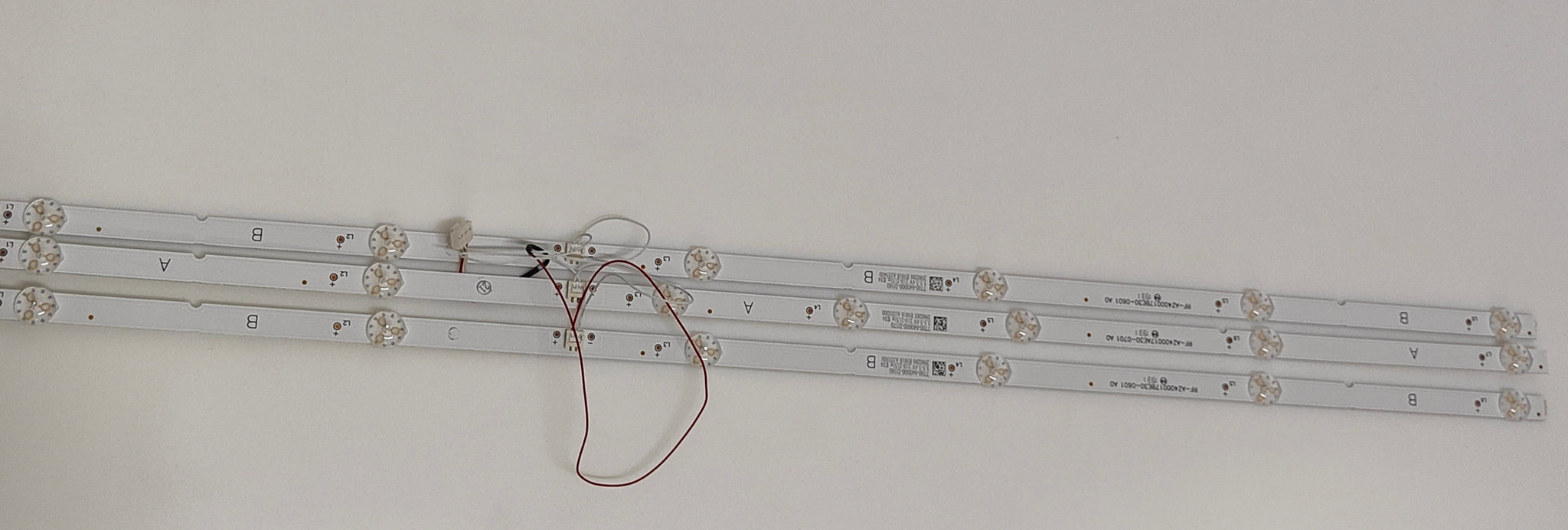 Backlight – 7700-640000-D380 (RF-AZ400017BE30-0601 A0) GRUNDIG 40GDF5600B