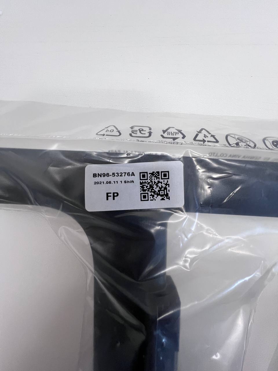 Stand Legs BN96-53276A for Samsung QE50L803AAU TV