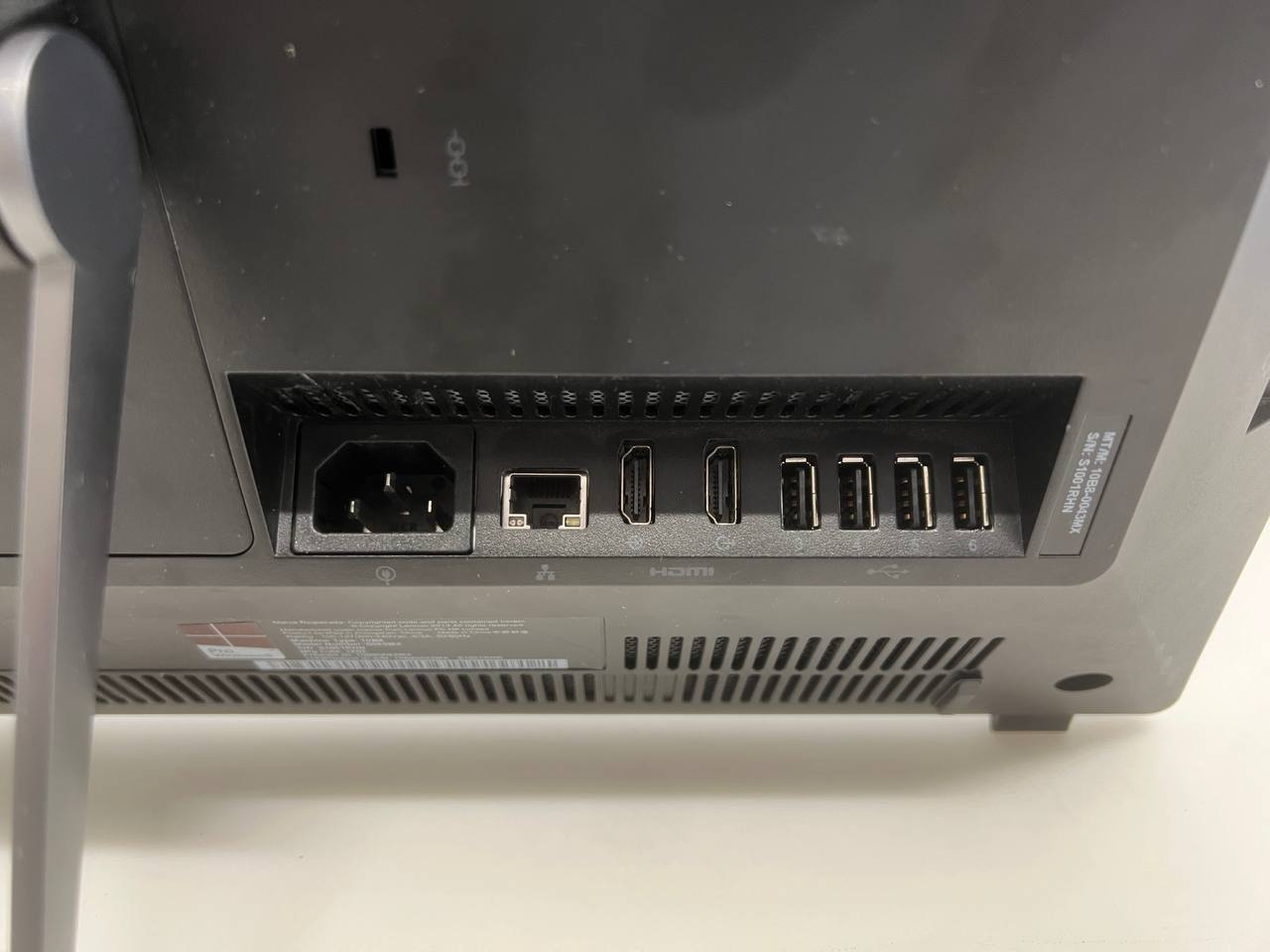 Lenovo ThinkCentre E93z All-in-One PC |23
