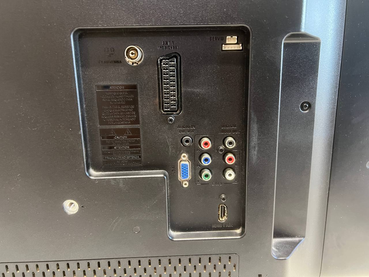 Philips 42PFL3606H/12 42-Inch Full HD LCD TV