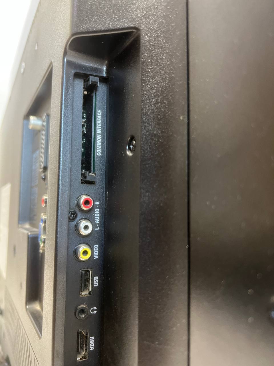 Philips 42PFL3606H/12 42-Inch Full HD LCD TV