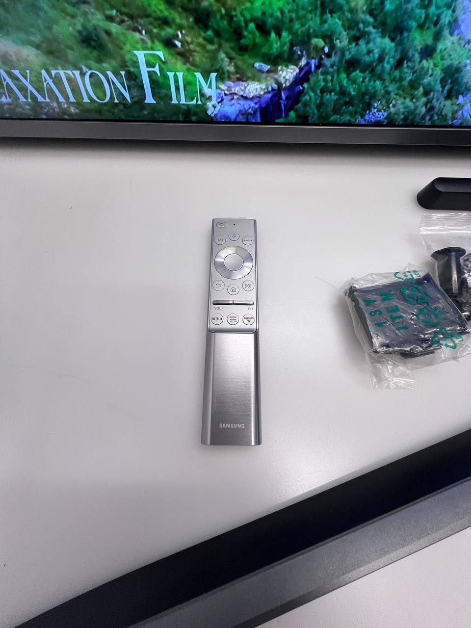 Samsung 50″ UE50RU7472U Smart TV – 4K Ultra HD, Tizen OS, Dynamic Crystal Colour - HDR10+