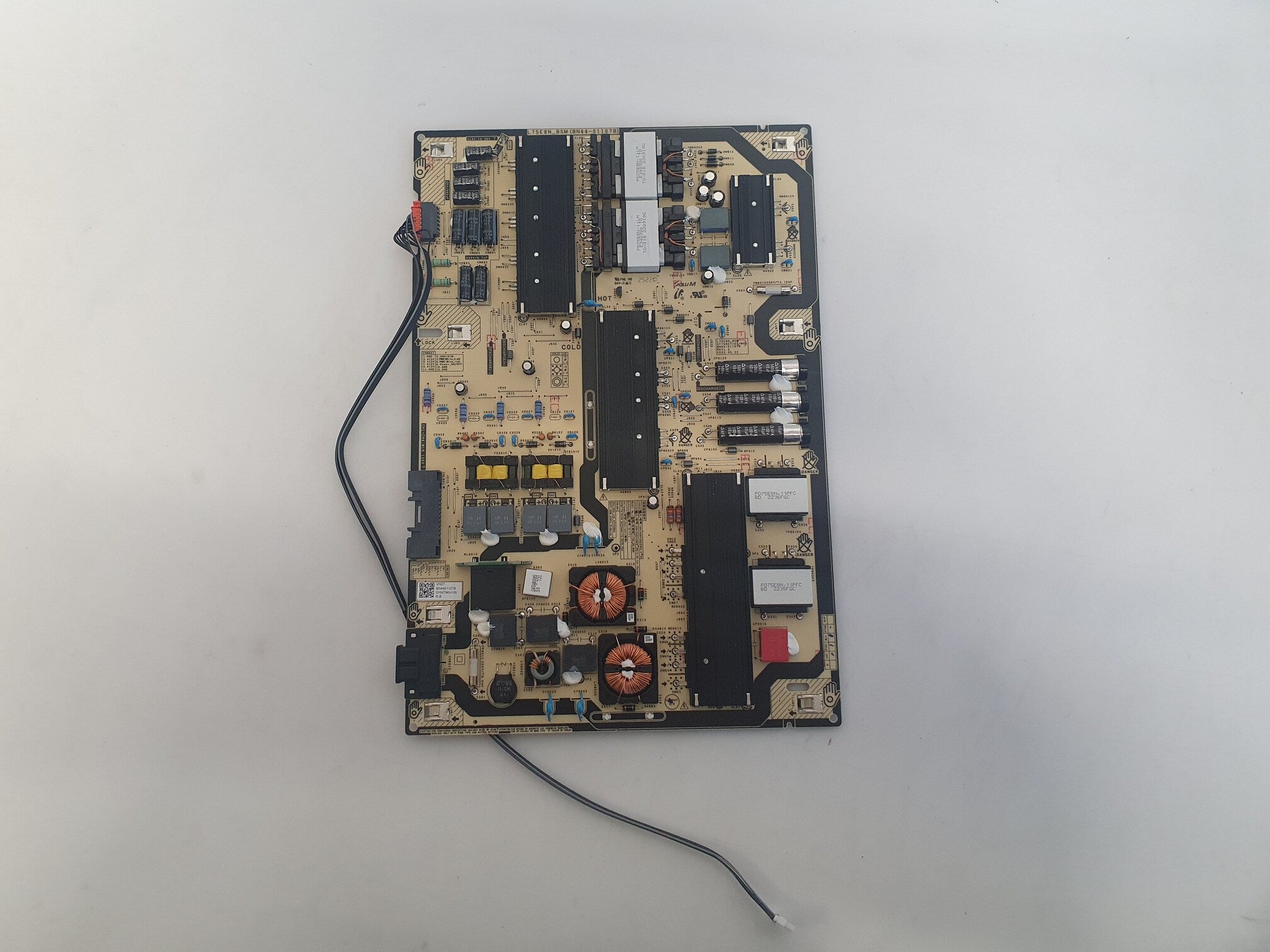 BN44-01107B power suppy Samsung QE75Q74BAT