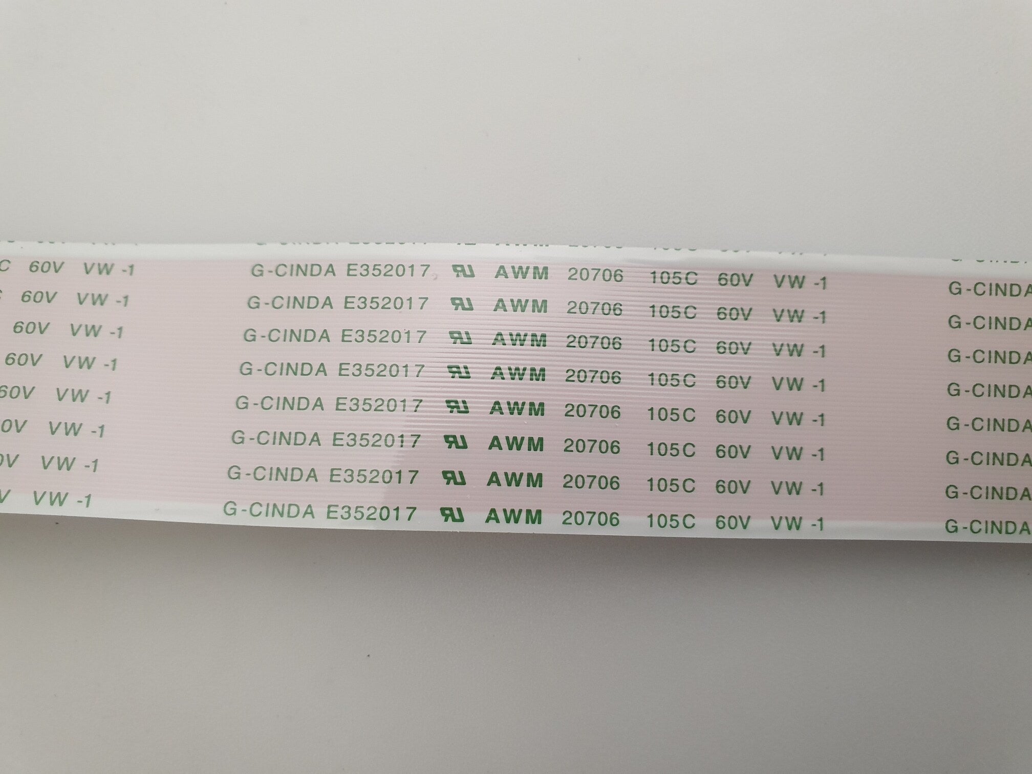 Main – T-con (Matrix Cable) G-CINDA E352017 AWM 20706 - PHILIPS 32PFS6906/12