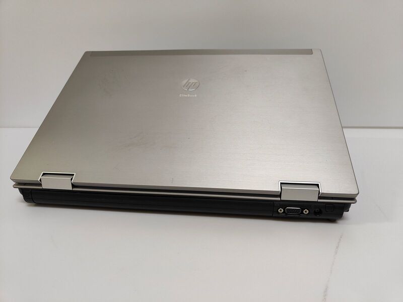 HP EliteBook 8540p/15.6 Inch/i5- M560/320 GB/4 Gb