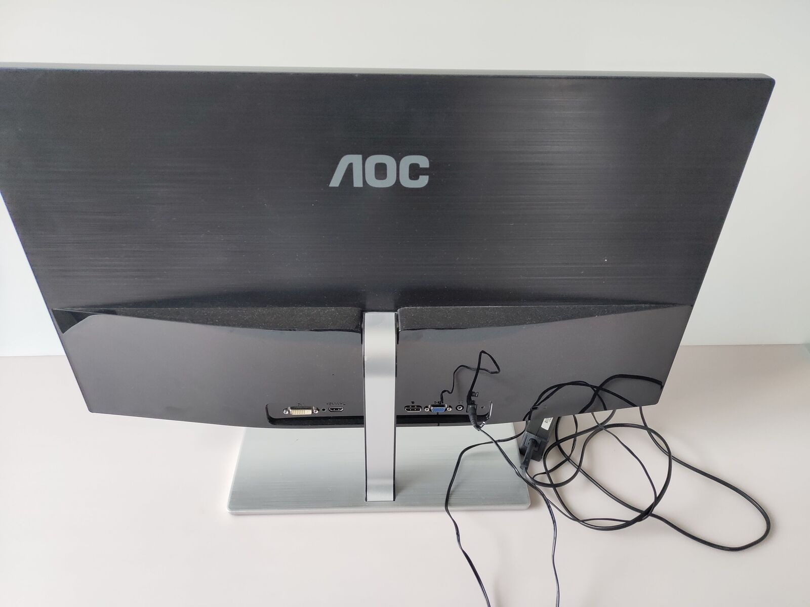 AOC U2879VF 28