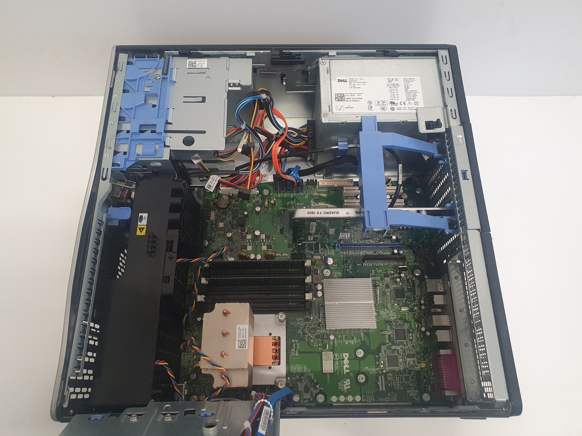 Dell precision T3500 /Intel Xeon w3540/ 4GB/ Win 7