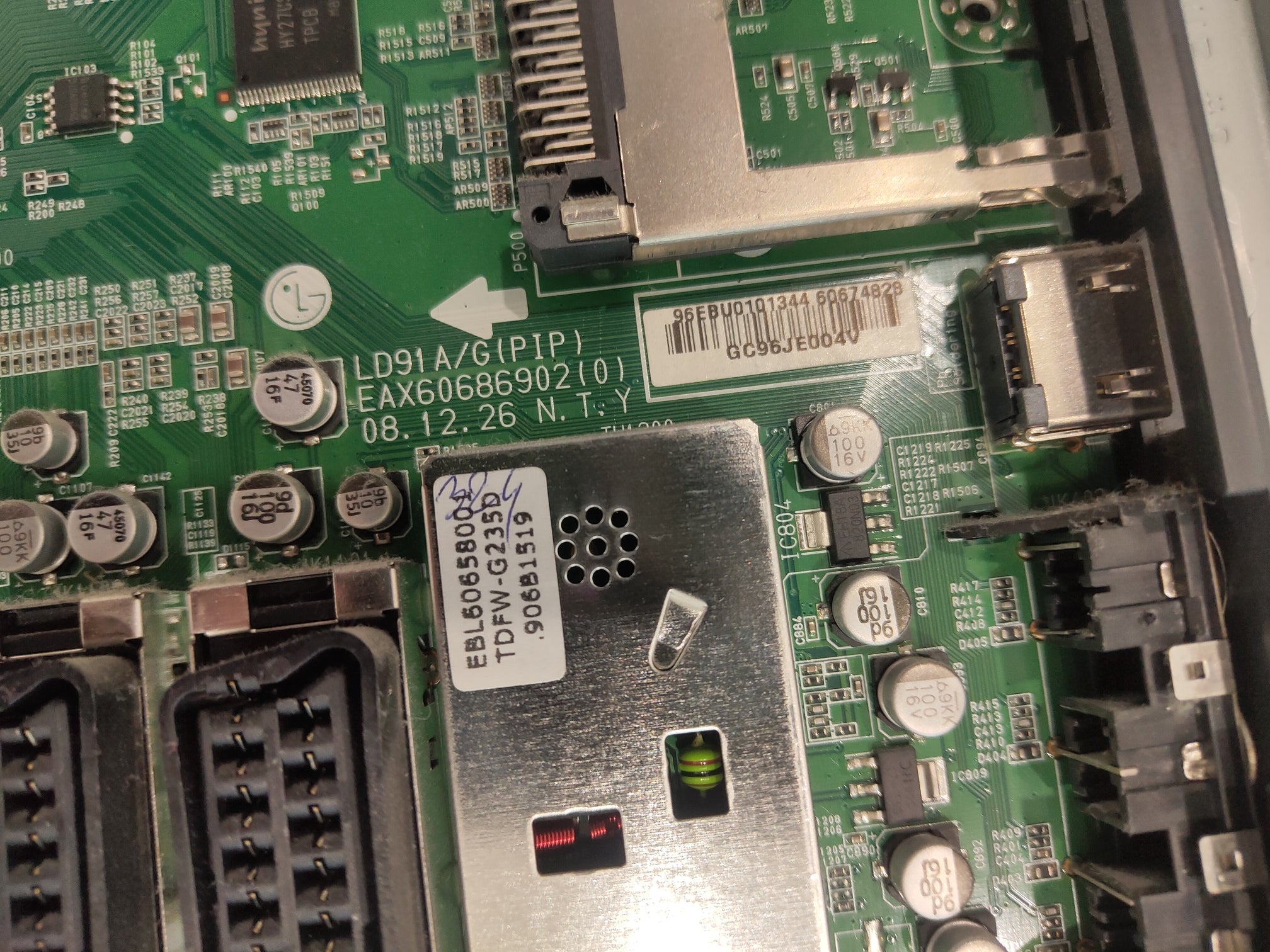 Mainboard EAX60686902 (0) 08.12.26 from LG 42LH4000