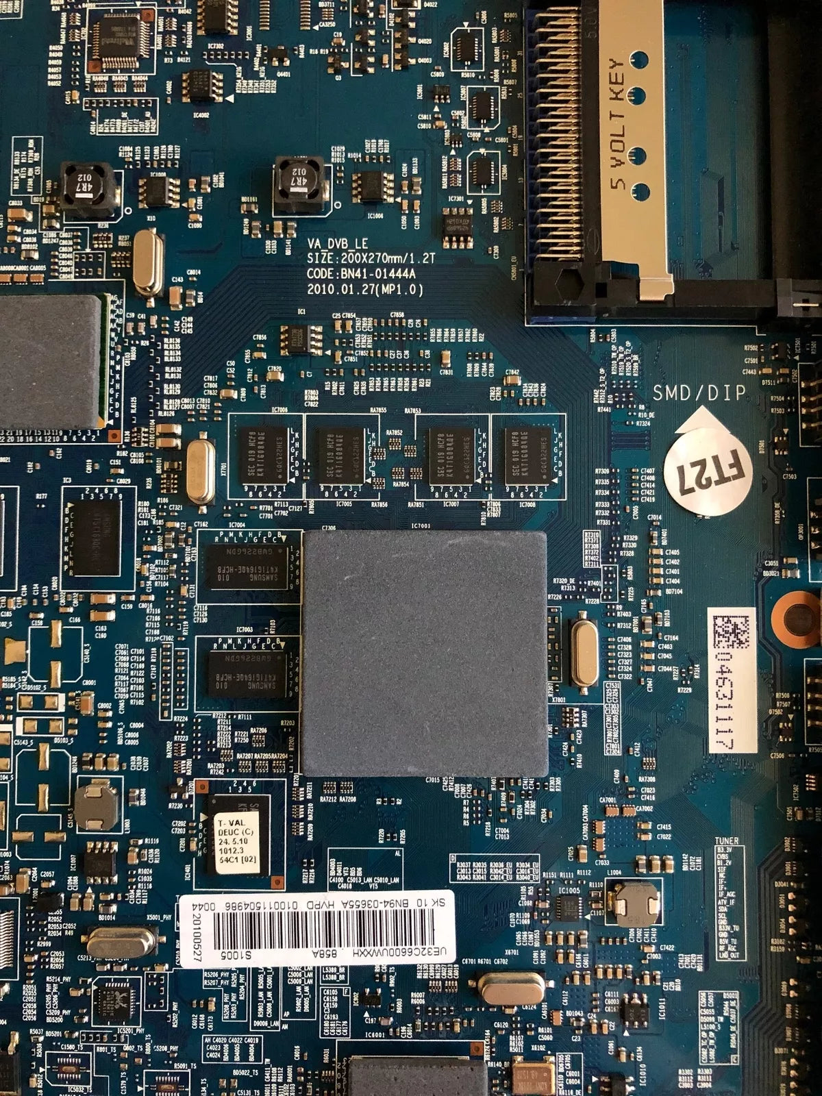 BN41-01444A mainboard from Samsung UE32C6620 (for spare parts only DEFECT - ALWAYS RESTARTING)