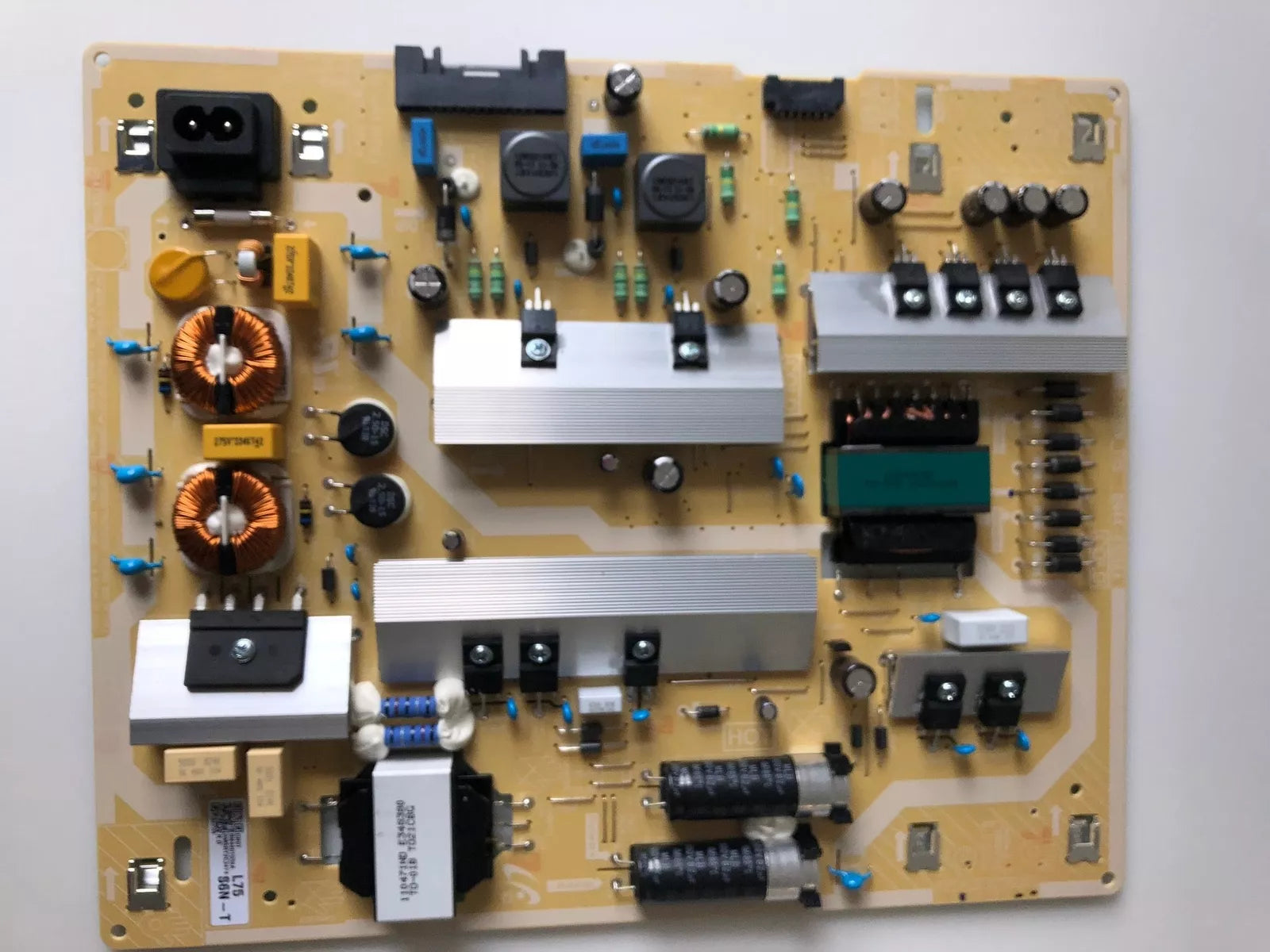 BN44-01056A POWER SUPPLY FOR SAMSUNG UE75AU7172U
