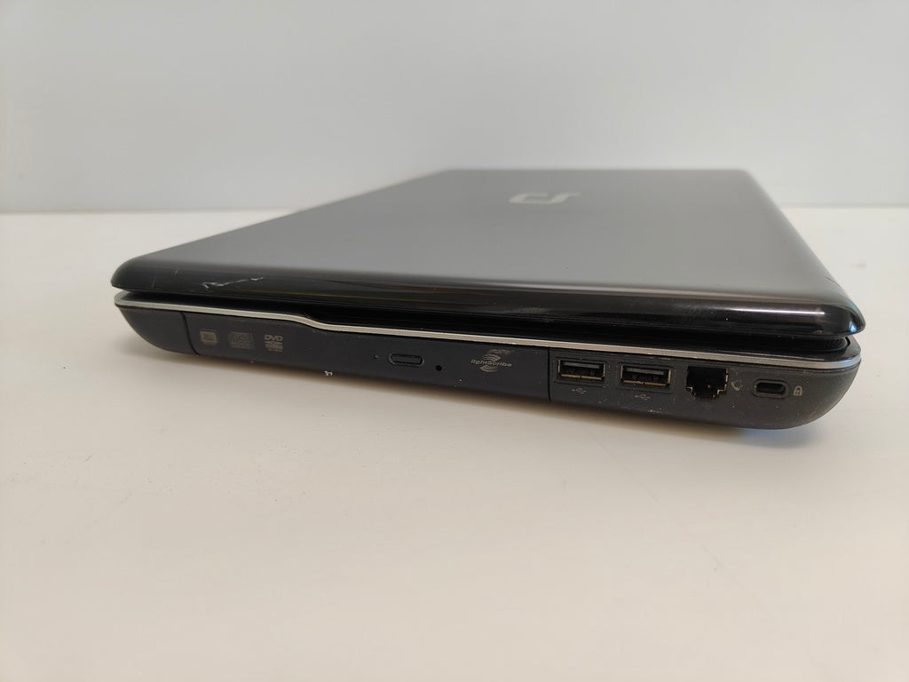 HP Compaq Presario CQ60 notebook /15.6 inches/ Pentium T4400/4GB/300 GB HDD