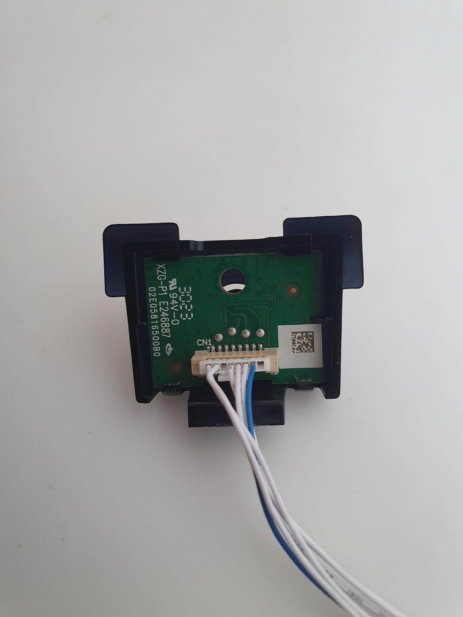 IR Sensor & Button XZG-P1 E346887 - SALORA 32HA220 serial no. 9121721300183