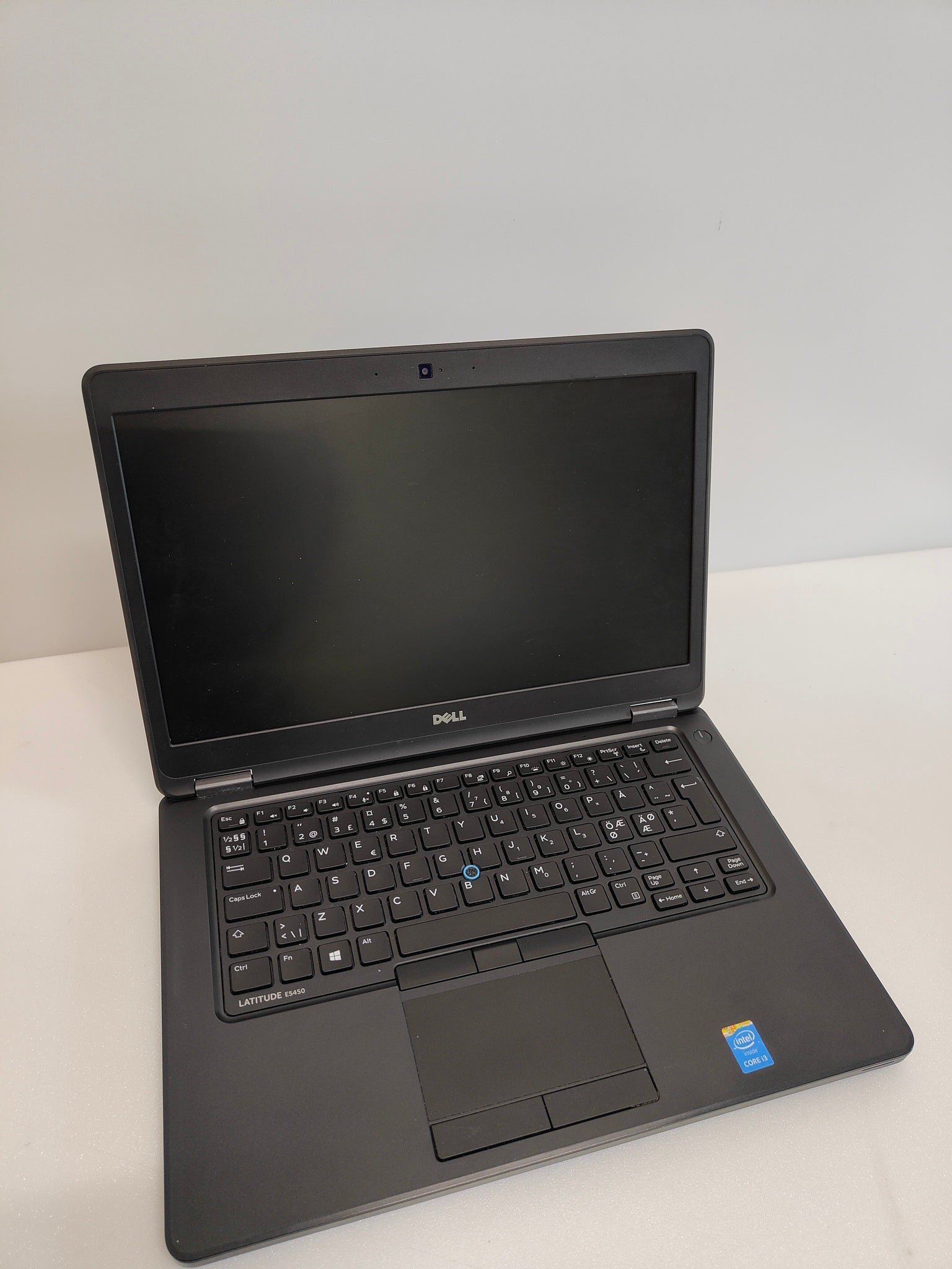 Dell Latitude E5450/14 Inch/i3 - 5010U/ 250GB/8 GB
