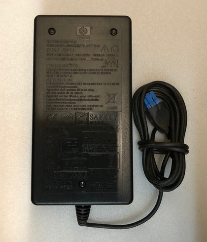 HP 0957-2093 AC Power Adapter