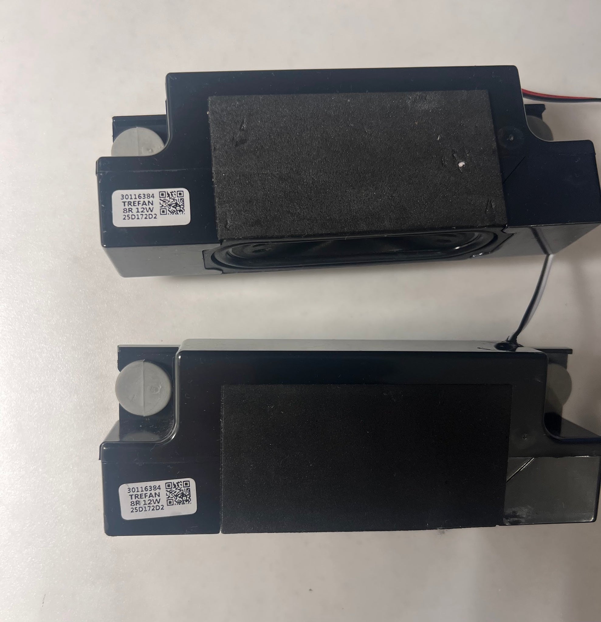TREFAN 30116384 speakers for Finlux 43-FQAJ-9561